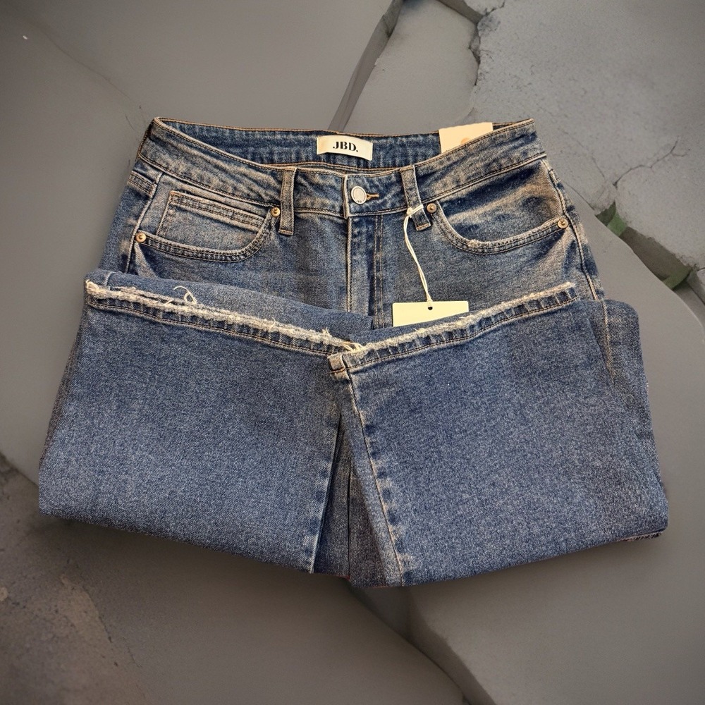 JBD High Waisted Straight Leg Cargo Medium Wash Size 28